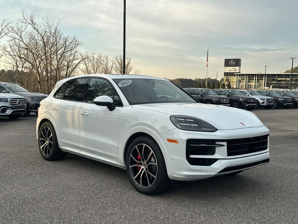 2024 Porsche Cayenne S