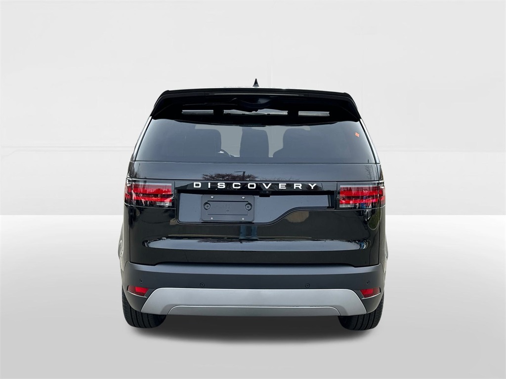 2025 Land Rover Discovery S photo 3