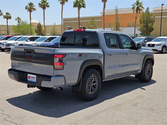 2025 Nissan Frontier PRO-X photo 3