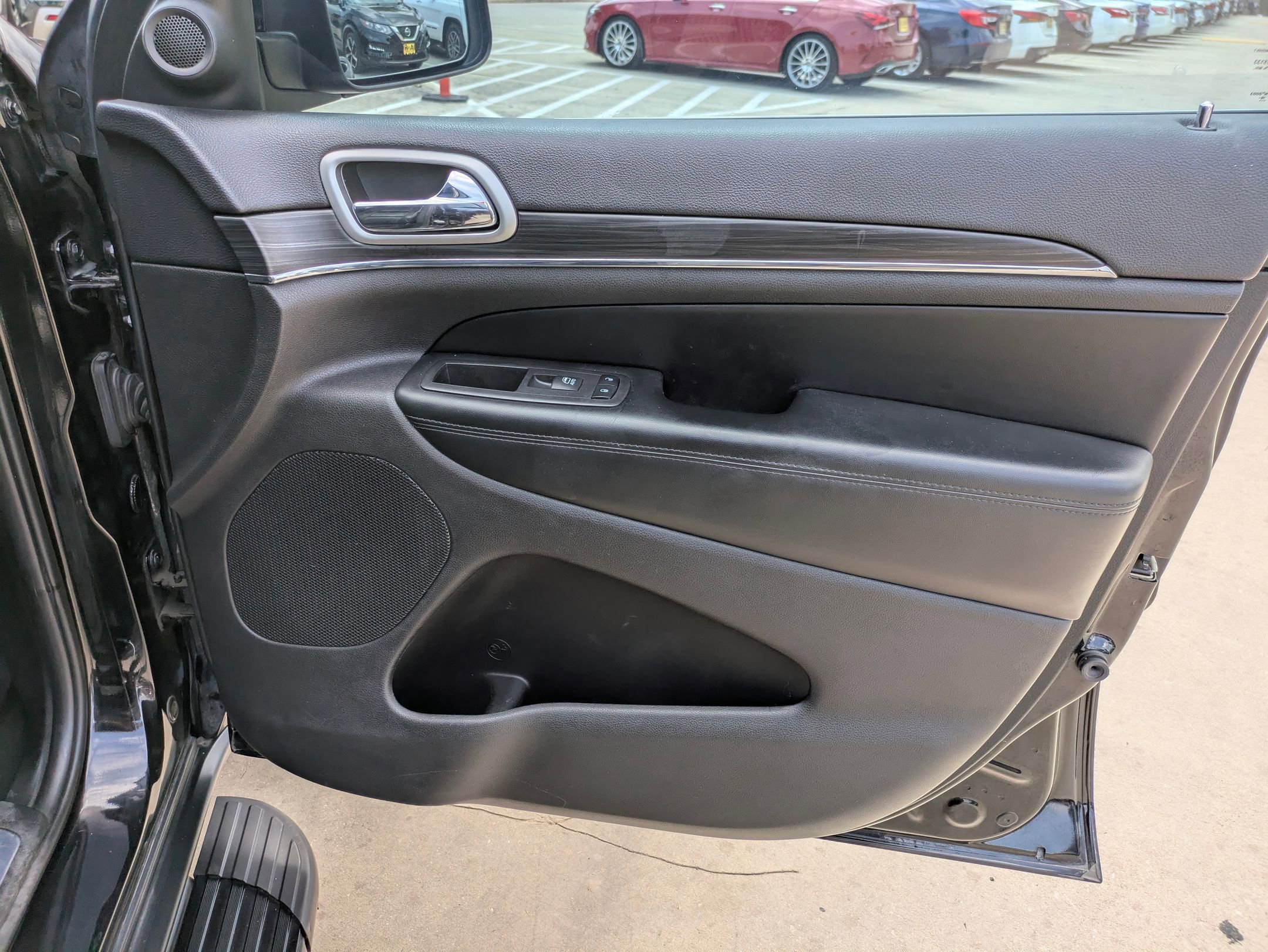 2019 Jeep Grand Cherokee Limited photo 25