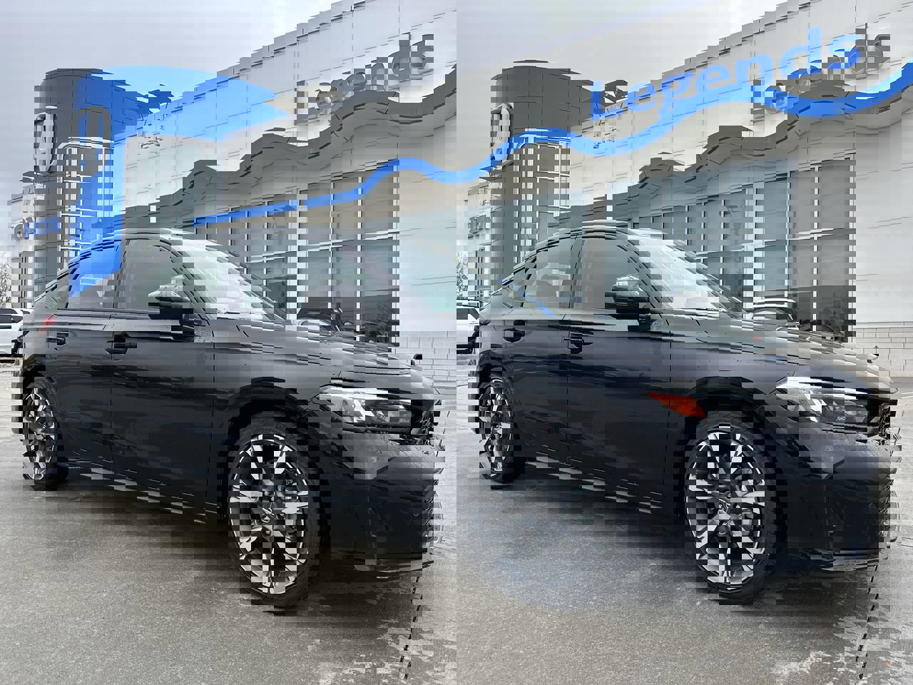 2026 Honda Civic Hatchback Sport Touring's photo