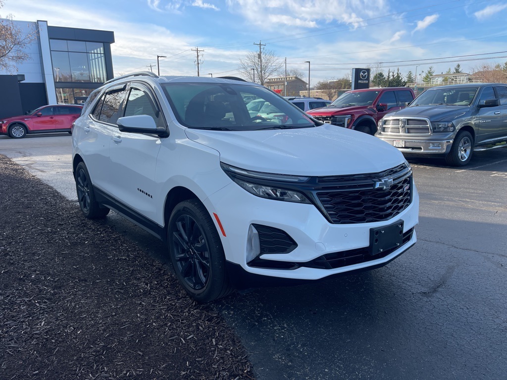 2024 Chevrolet Equinox RS photo 2