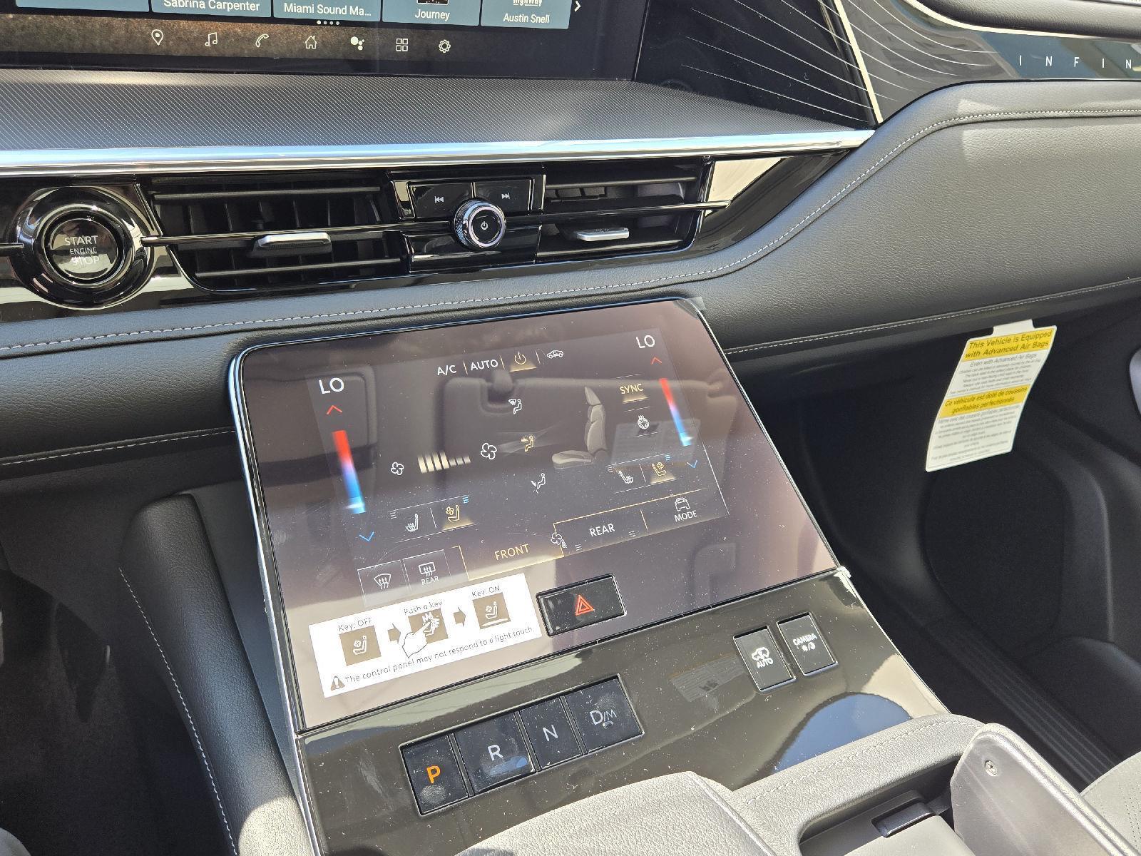 2026 Infiniti QX80 Luxe photo 24