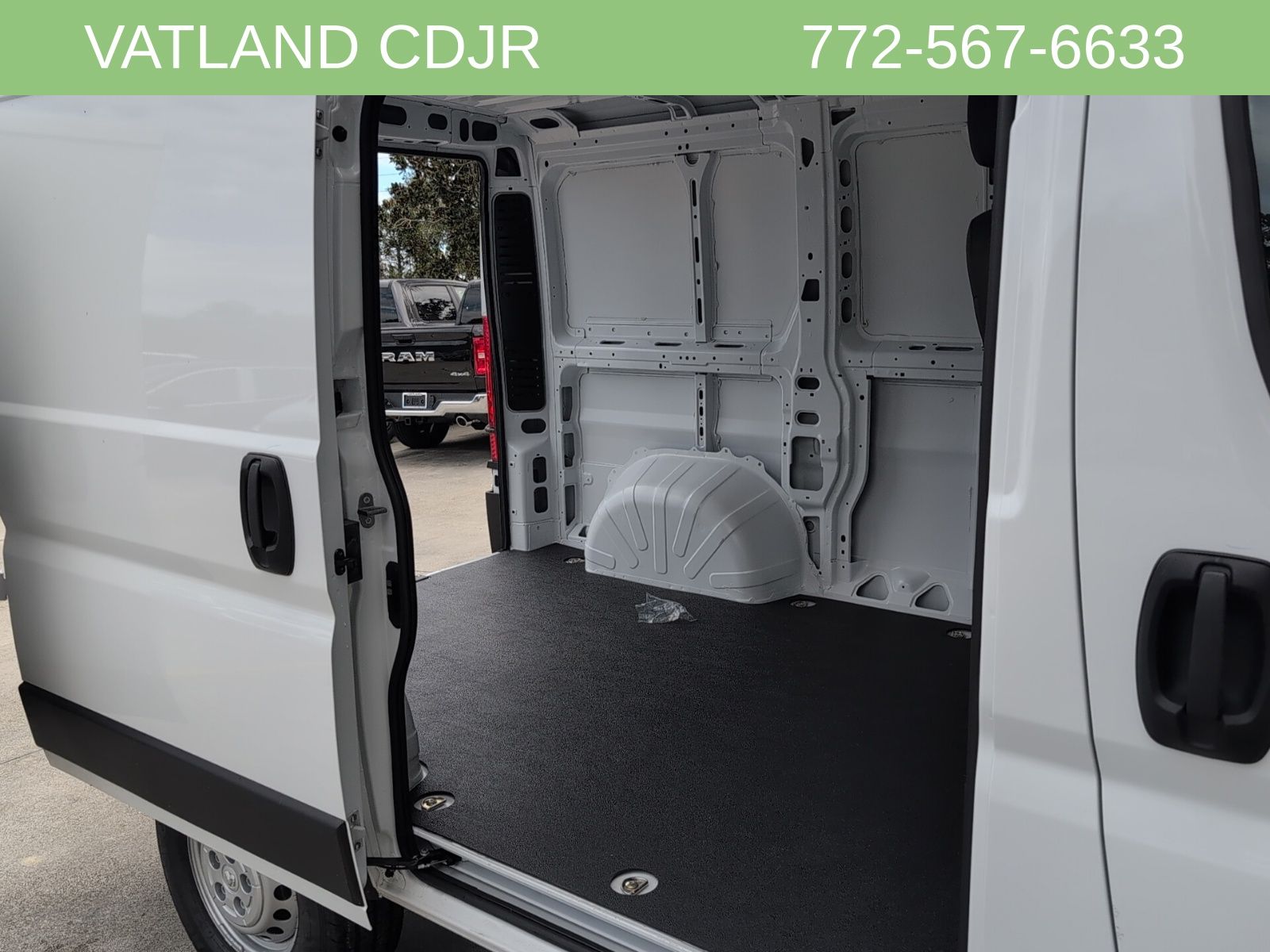 2025 Ram ProMaster 1500 photo 12