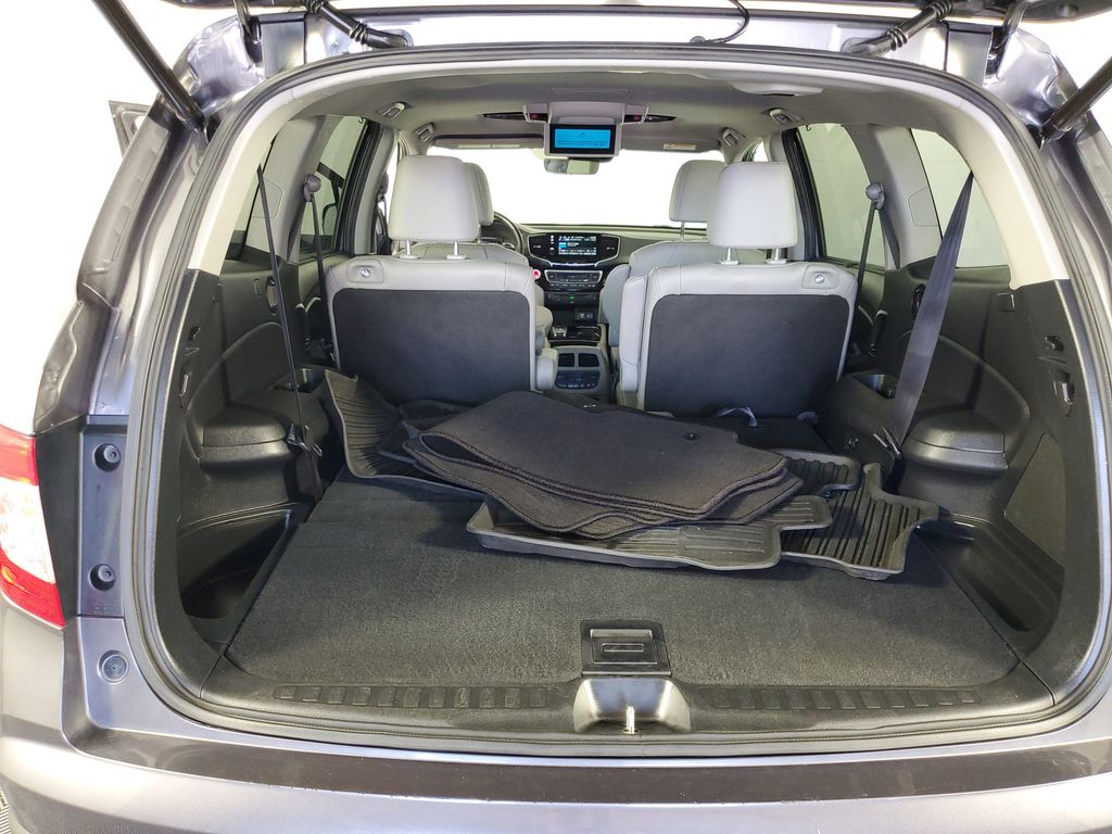 Used 2019 Gray Honda Touring image 35