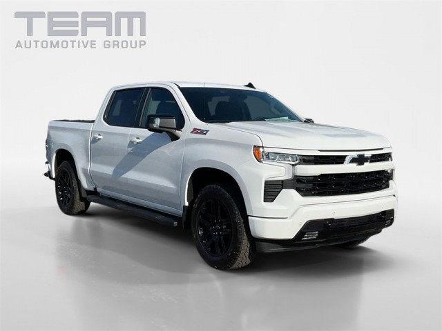 2026 Chevrolet Silverado RST's photo