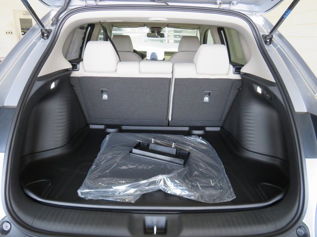 2026 Honda HR-V LX photo 6