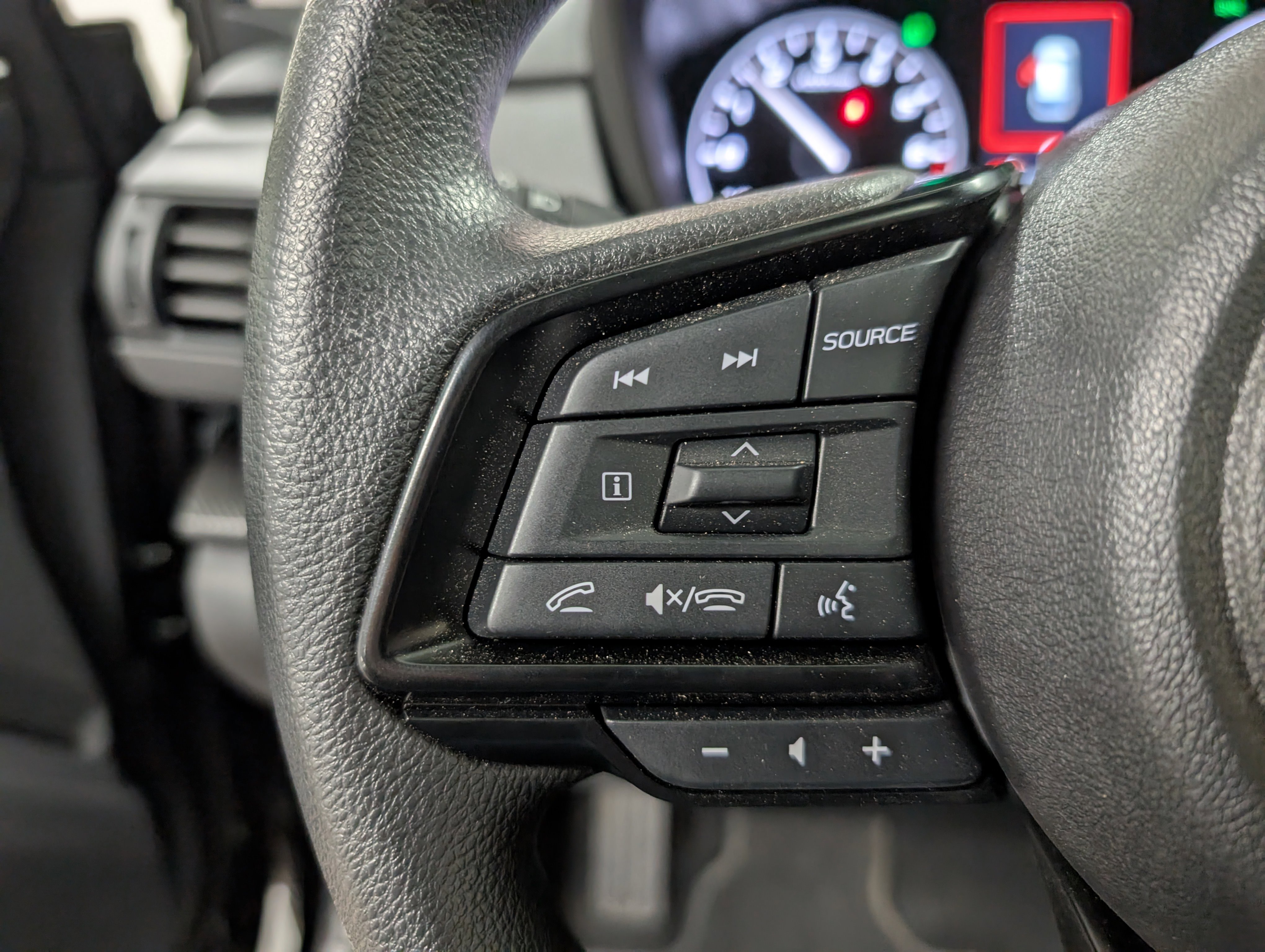 2025 Subaru Crosstrek Premium photo 5