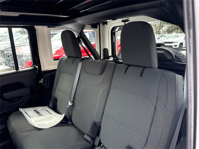 2025 Jeep Wrangler Sport S photo 4