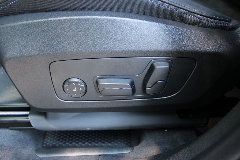 2025 Bmw X1 M35i photo 26