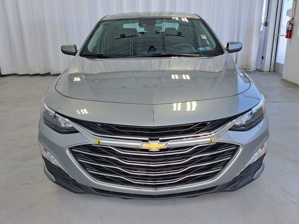 2023 Chevrolet Malibu 1LT photo 3