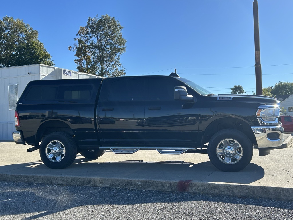2024 Ram 2500 Tradesman photo 4