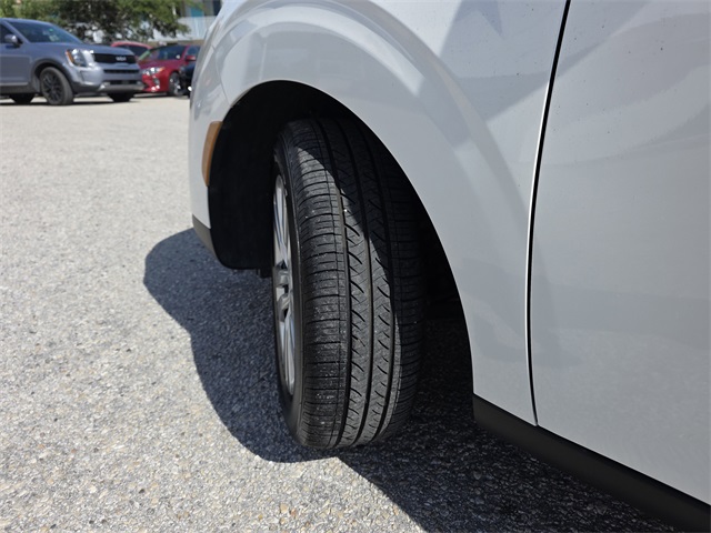 2022 Kia Soul LX photo 29