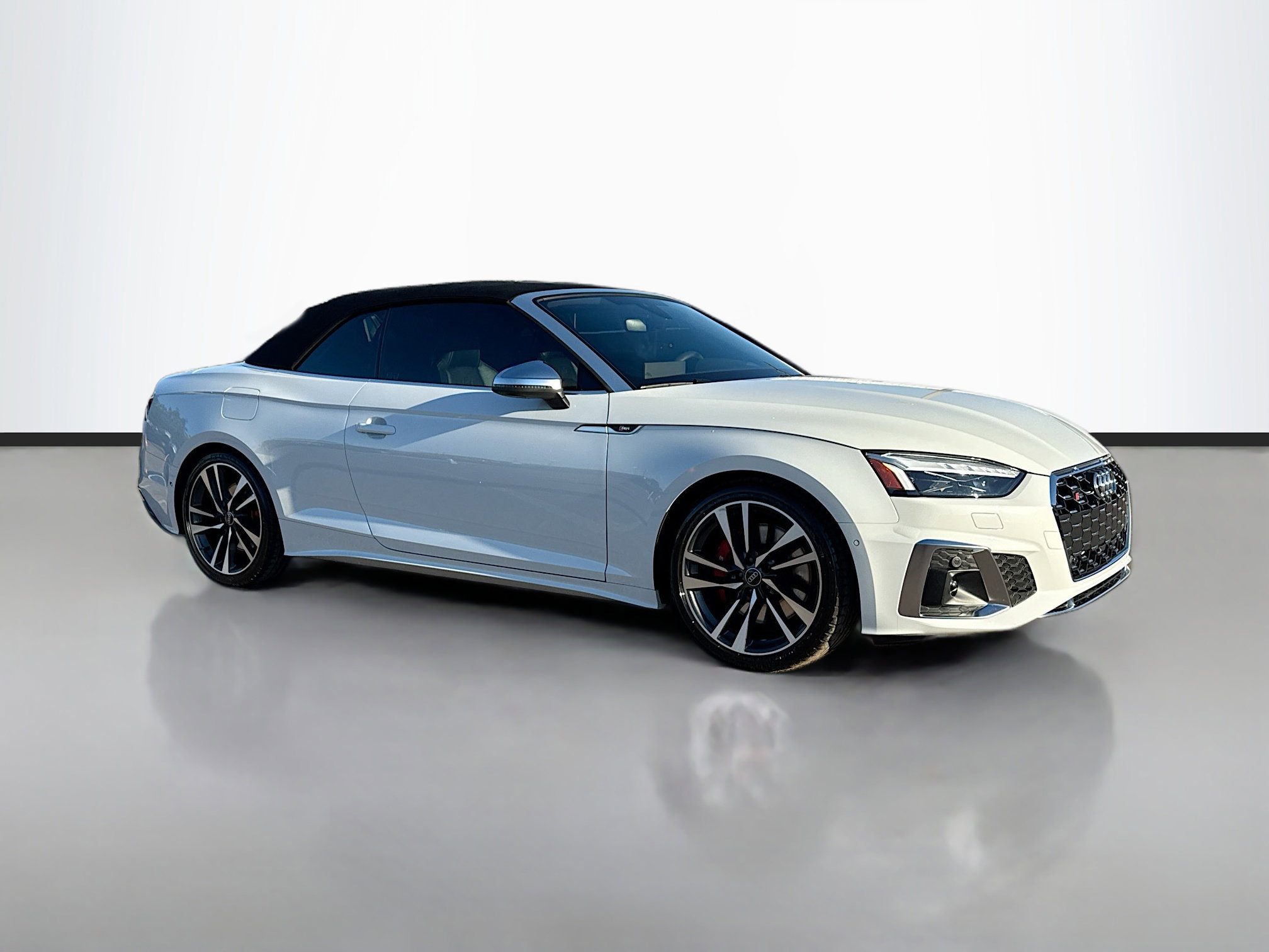 2024 Audi S5 Cabriolet Prestige's photo