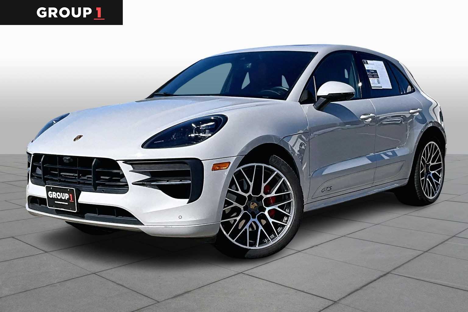 2021 Porsche Macan GTS's photo