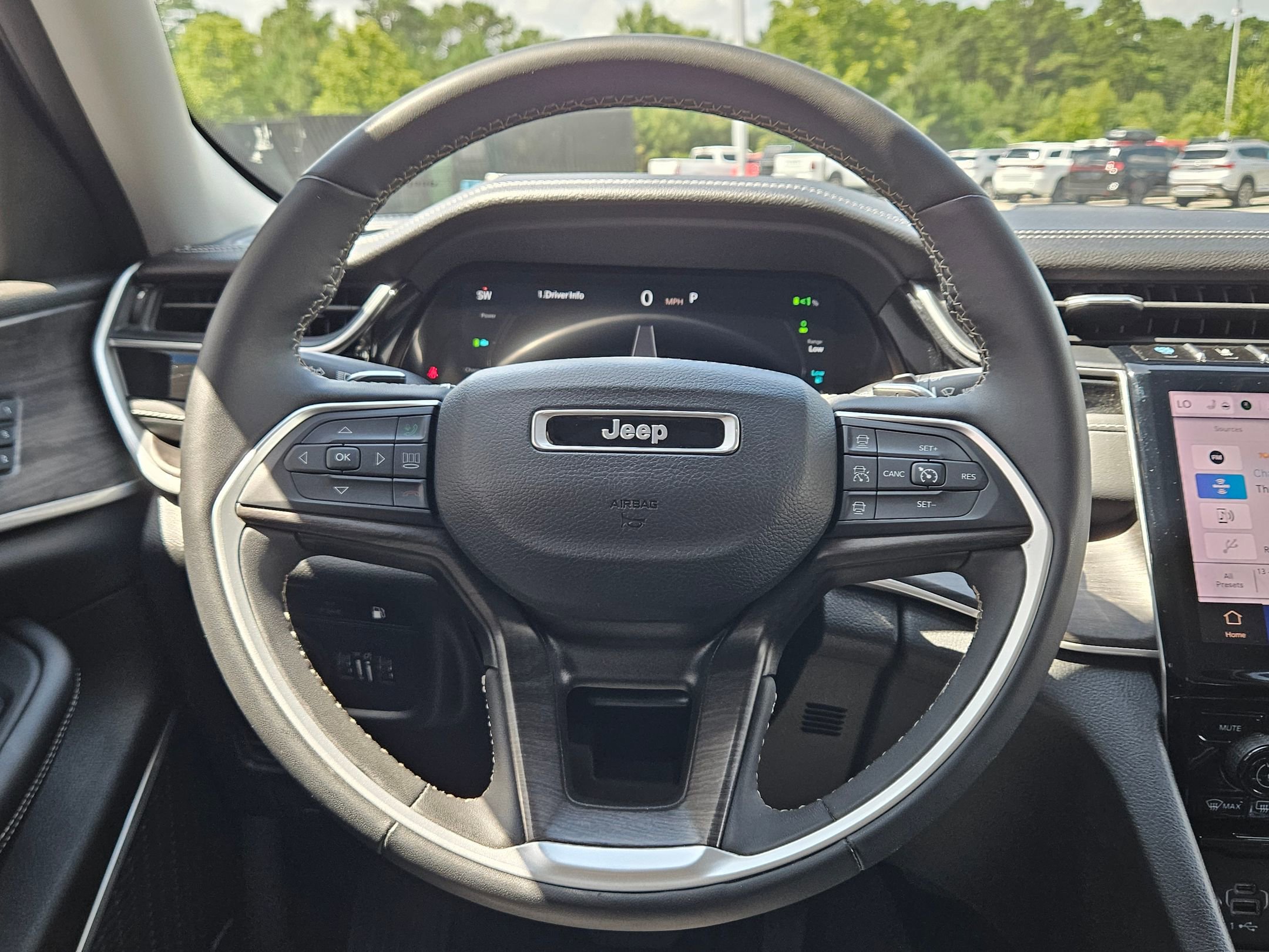 2023 Jeep Cherokee 4xe photo 15