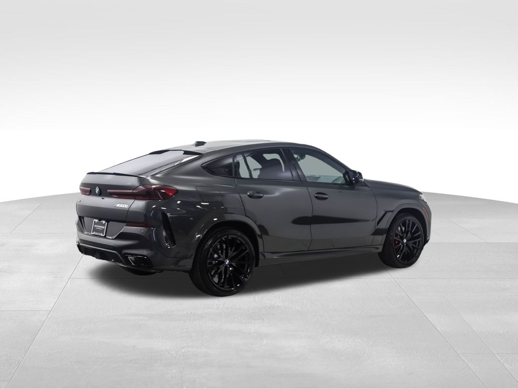 2026 Bmw X6 M photo 4