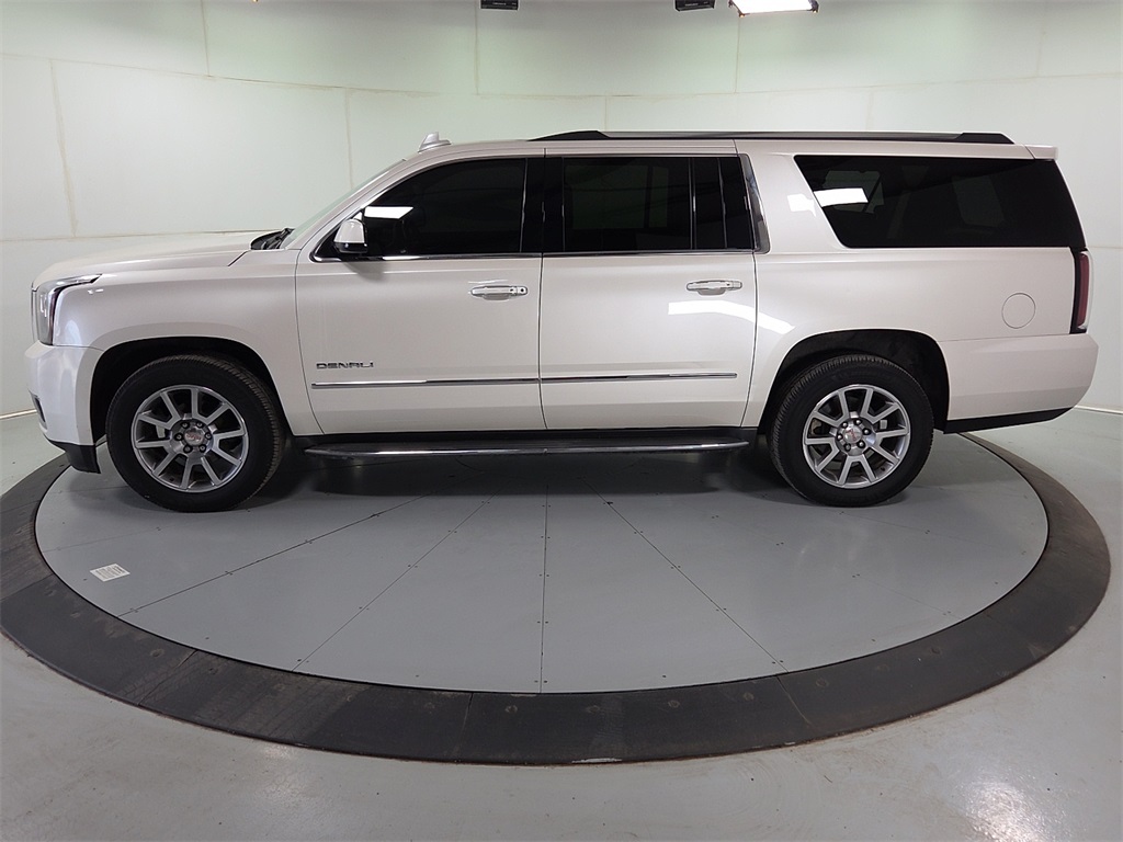 2015 Gmc Yukon XL Denali photo 3