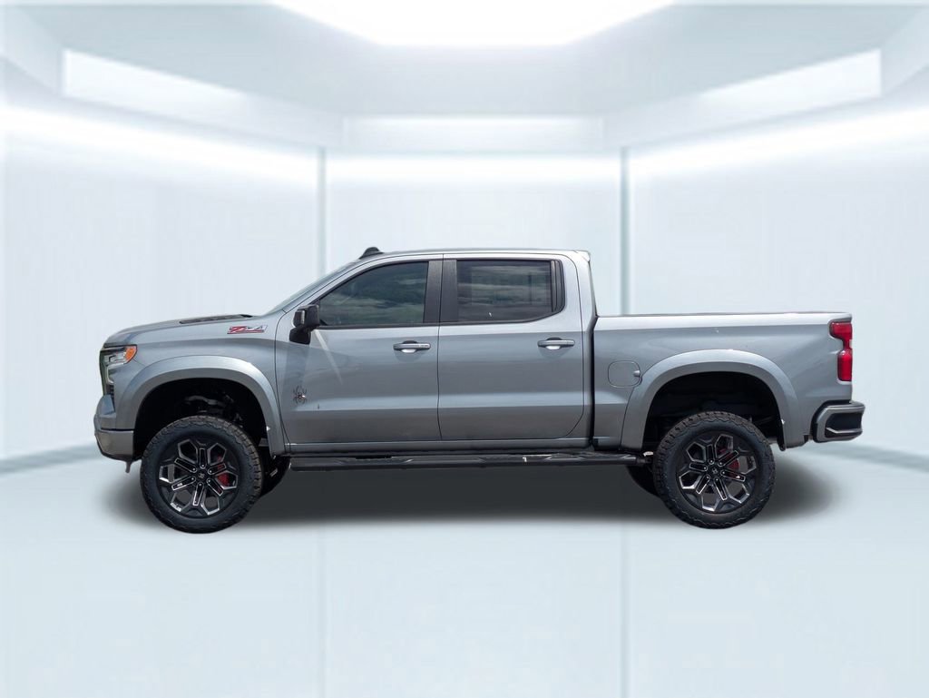 2024 Chevrolet Silverado 1500 RST photo 2