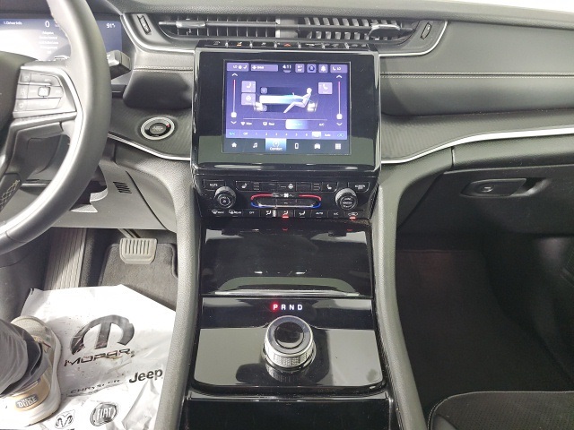 2023 Jeep Grand Cherokee Altitude X photo 18