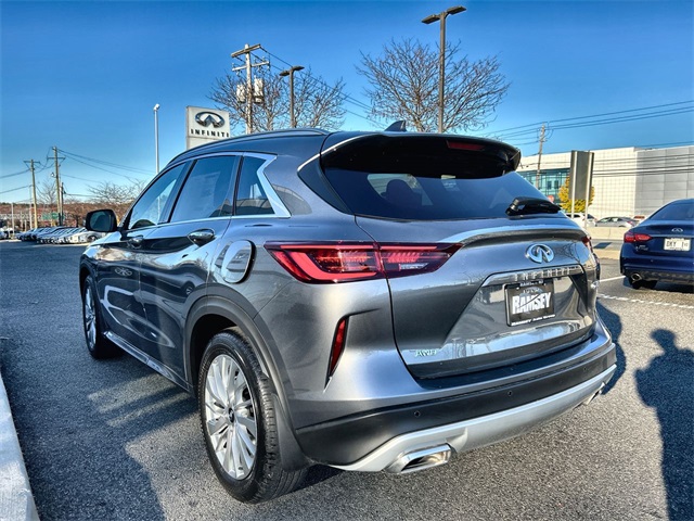 2025 Infiniti QX50 Luxe photo 6