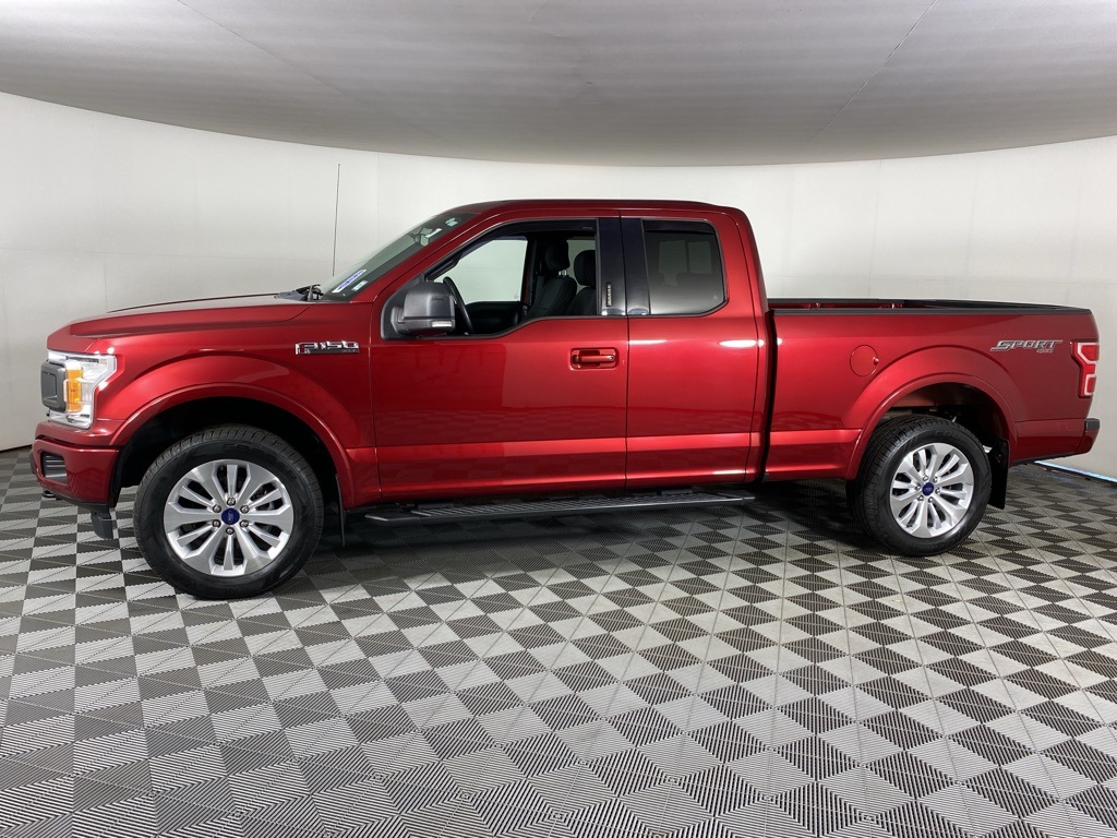 2018 Ford F-150 XLT photo 9