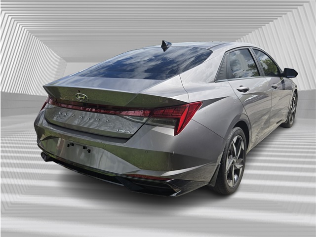 2023 Hyundai Elantra Limited photo 4