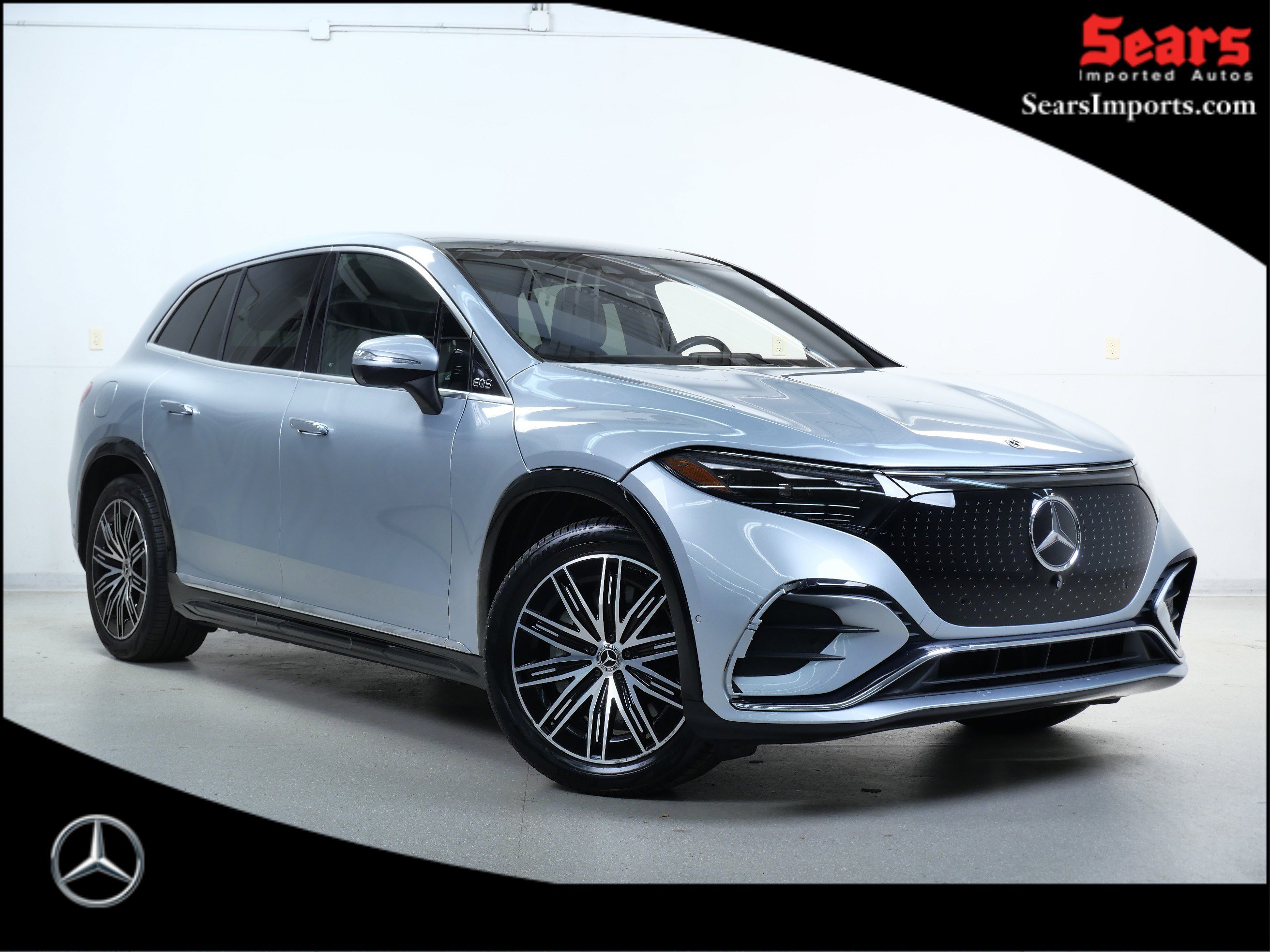 2023 Mercedes-Benz EQS SUV Base's photo