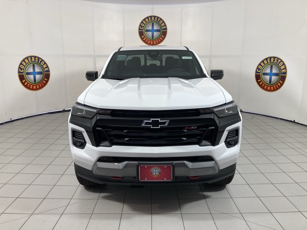 2026 Chevrolet Colorado Z71 photo 13