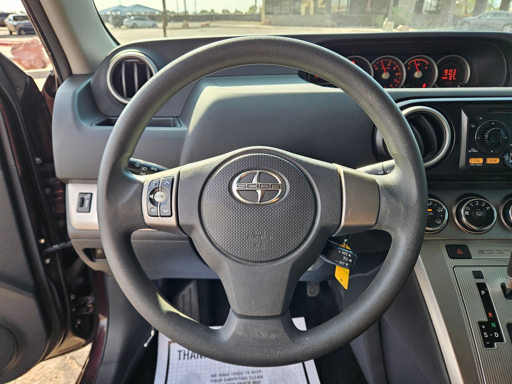 2013 Scion xB photo 12