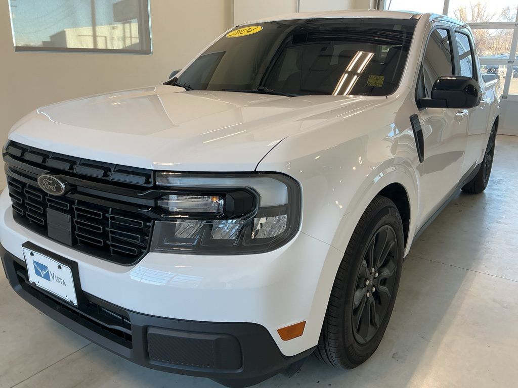 2024 Ford Maverick Lariat photo 2