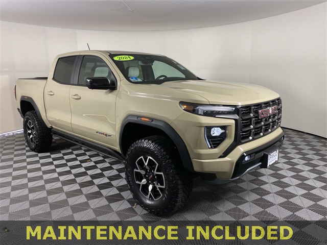 2024 GMC Canyon AT4X's photo