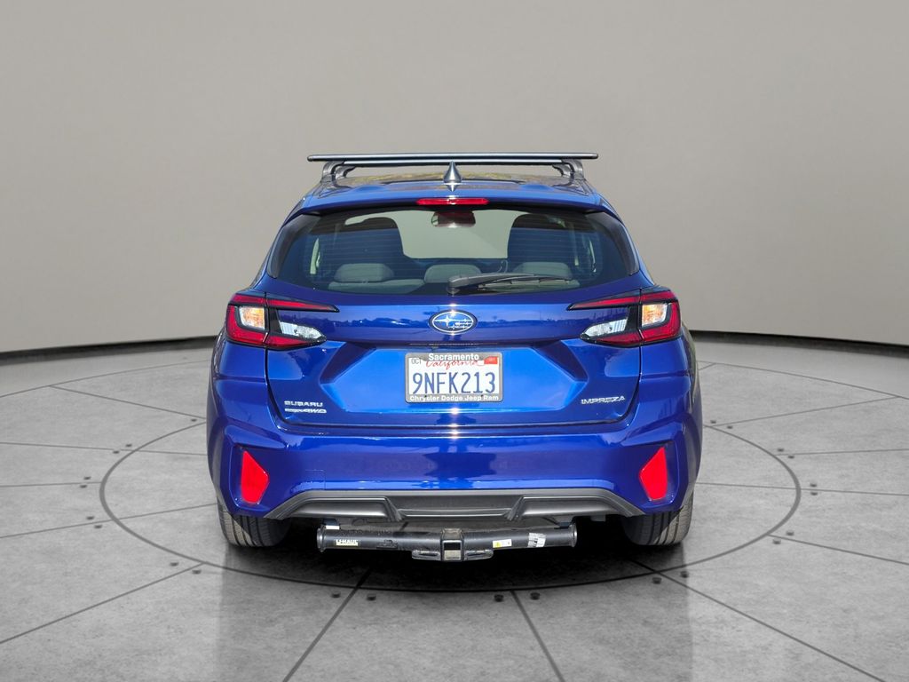2024 Subaru Impreza Base photo 4
