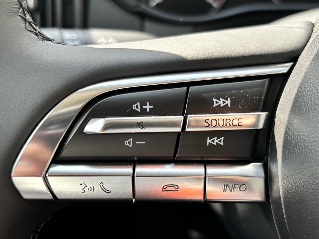 2025 Mazda CX-50 2.5 S Preferred photo 8