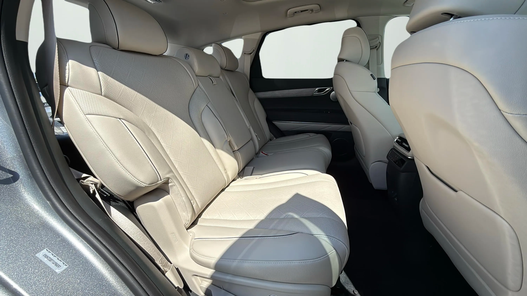 2026 Genesis GV80 2.5T Prestige photo 11