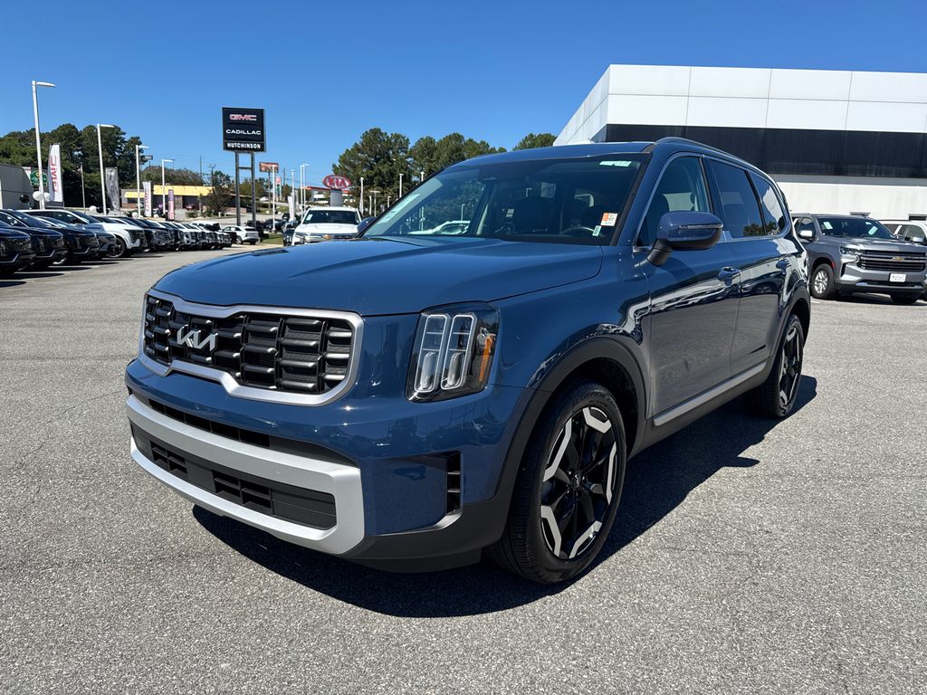 2025 Kia Telluride S photo 7