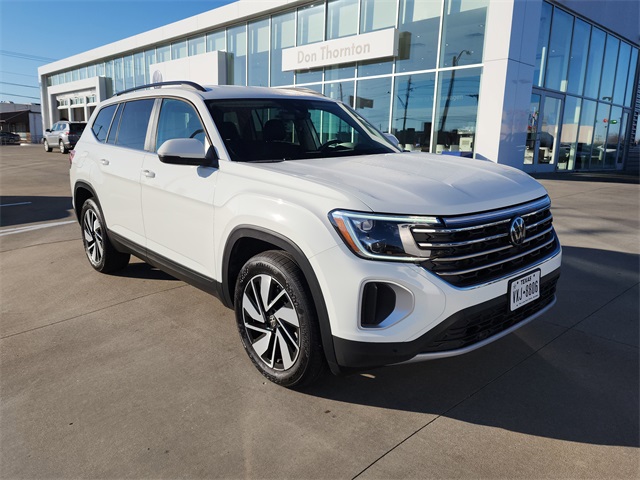2025 Volkswagen Atlas SE w/Tech's photo