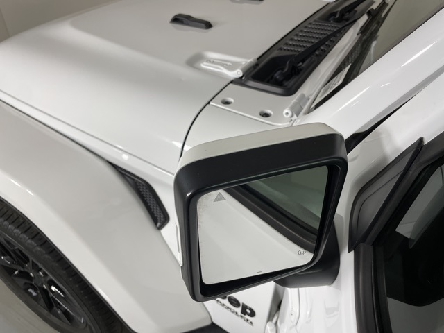 2022 Jeep Wrangler Unlimited Sahara High Altitude photo 14
