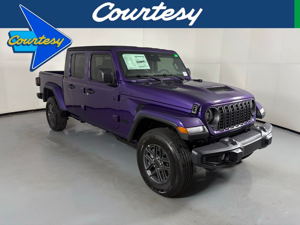 2026 Jeep Gladiator Sport S's photo