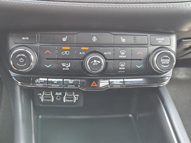 2024 Dodge Durango SXT photo 14