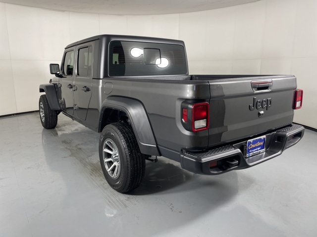 2024 Jeep Gladiator Sport photo 6