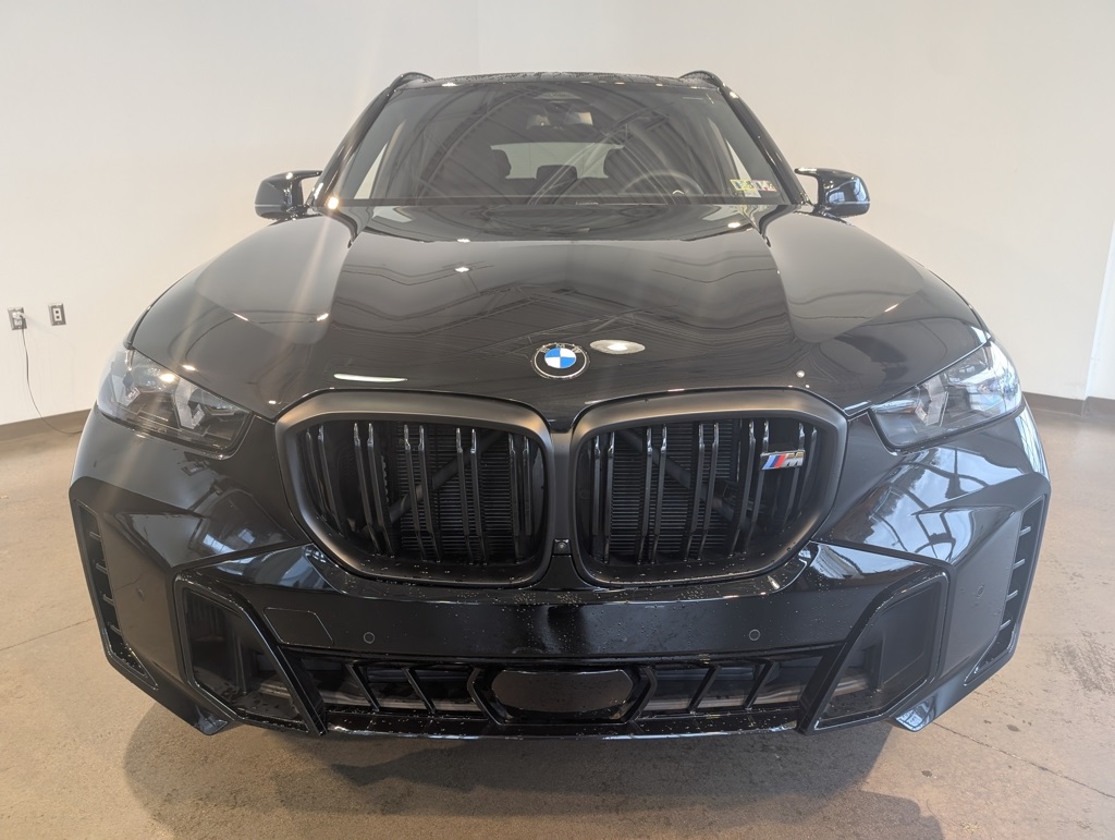 2025 Bmw X5 M60i photo 2