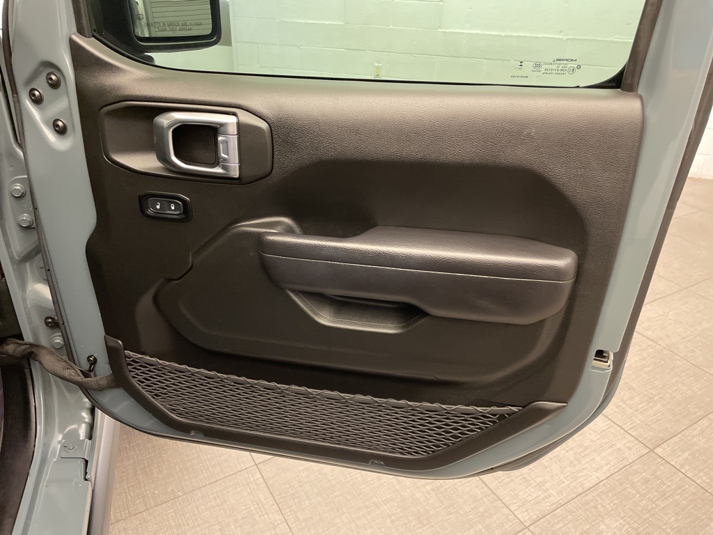 2024 Jeep Wrangler Rubicon 4xe photo 22