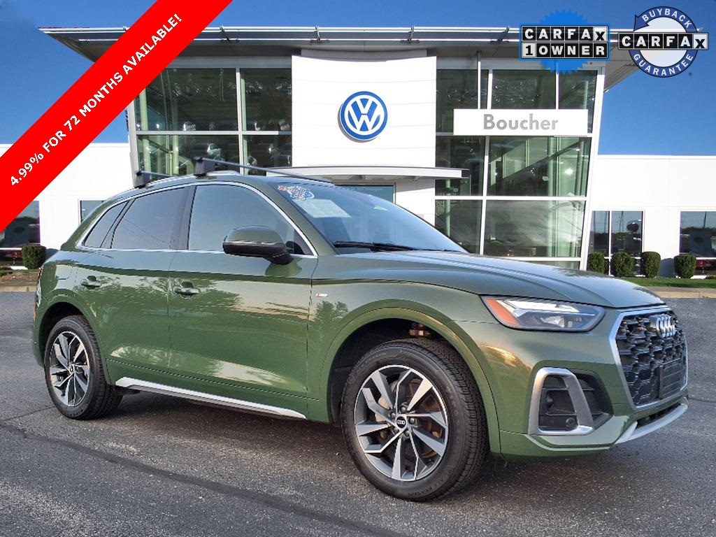 2022 Audi Q5 Premium Plus's photo