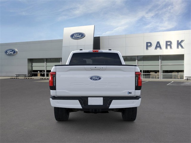 2025 Ford F-150 Lightning photo 5