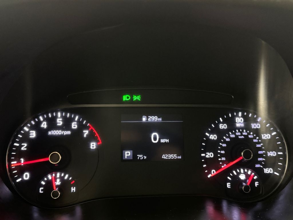 2020 Kia Soul LX photo 6