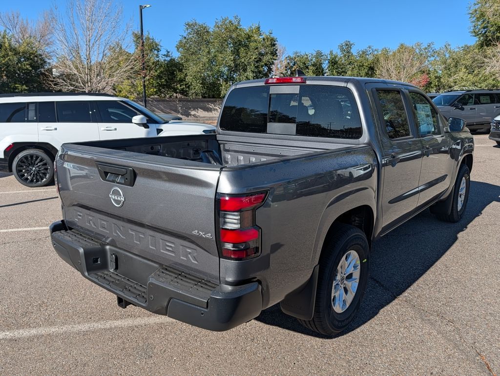 2026 Nissan Frontier S photo 4