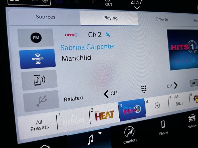 2026 Chrysler Pacifica photo 28