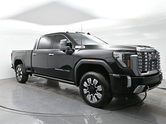 2024 GMC Sierra 2500HD Denali's photo