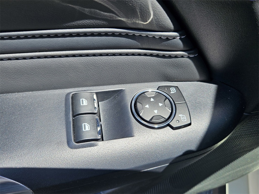 2025 Ford Mustang GT Premium photo 9